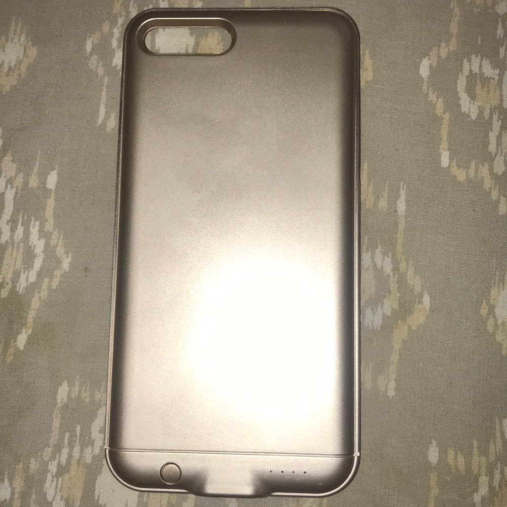 iPhone 7 and 8 Plus Charger Case